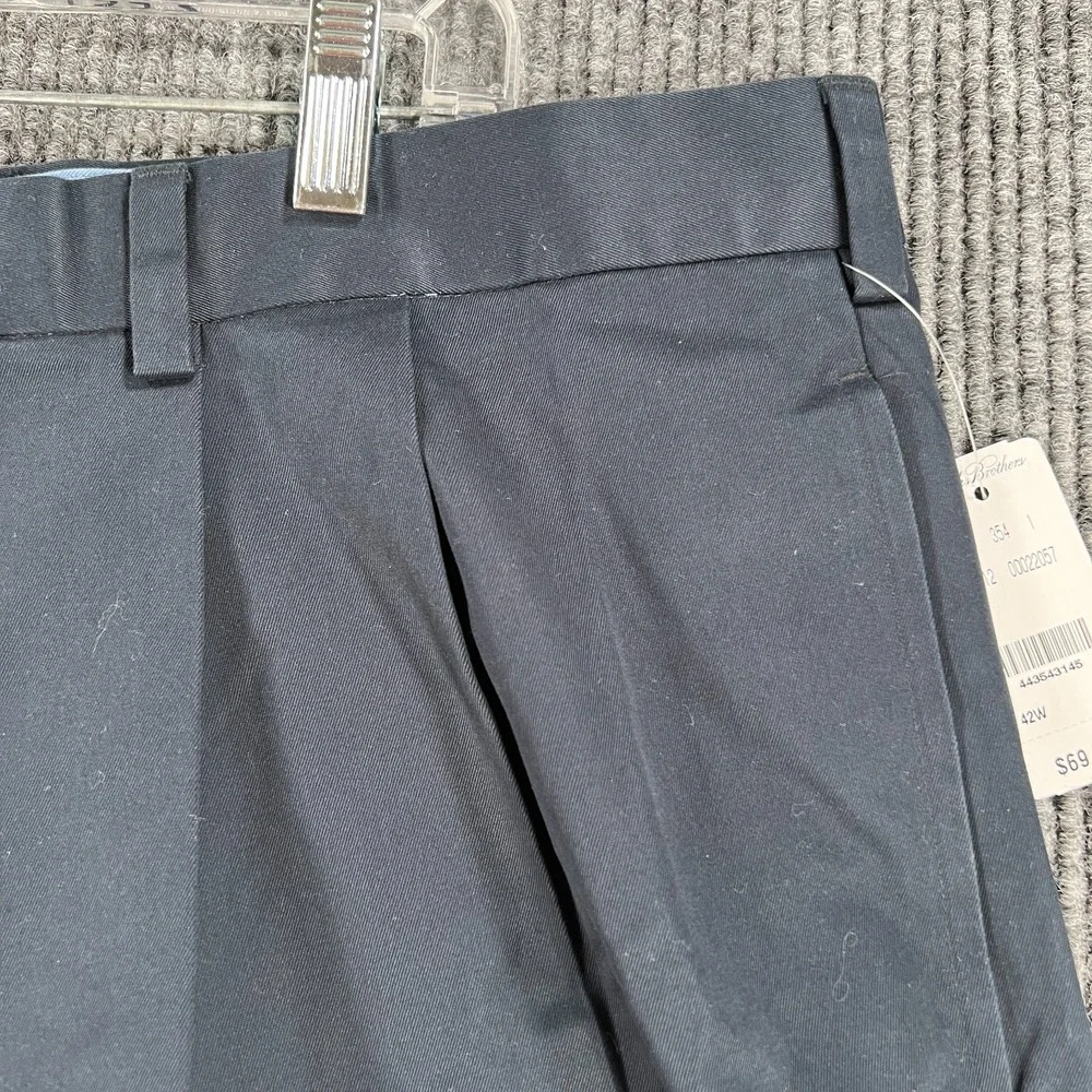 Brooks Brothers Elliot Shorts Mens 42 Blue Pleated Chino Casual Work Golf New